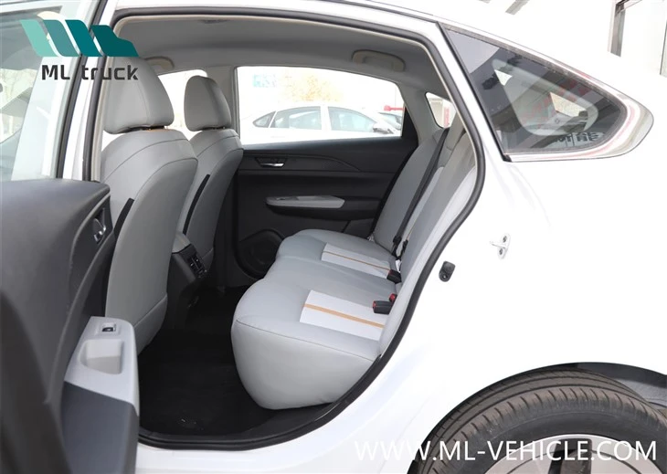 DongFeng AEOLUS E70 Pro