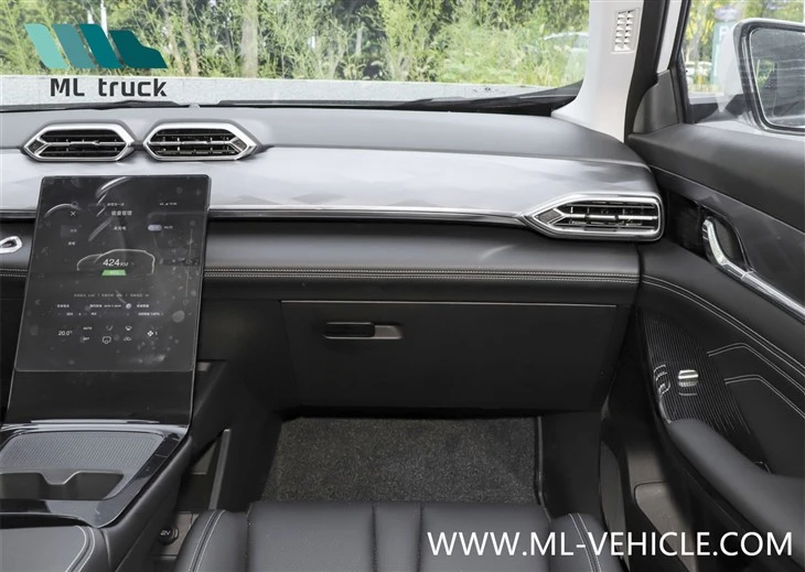 Dongfeng Aeolus SKY EV01