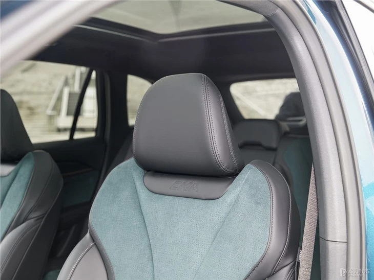 GEELY XingYue 2.0T 4WD SUV