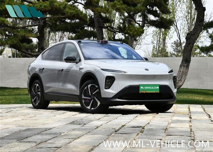 NIO EC7