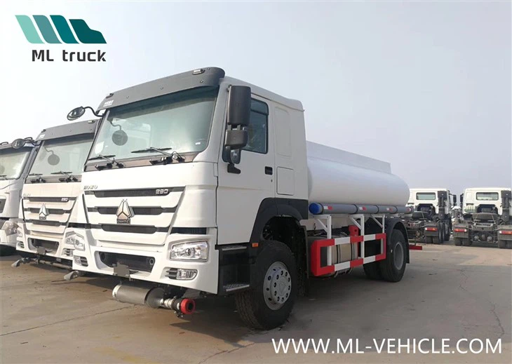 Sinotruk HOWO Manufacturer 4X2 4X4 All Wheel Driving Awd 5 10 Tons Mini Flatbed Stake Lorry Box Cargo Dumper