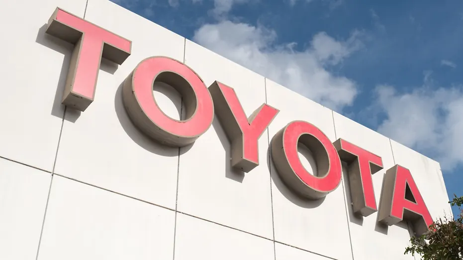 Toyota će uložiti 1,3 milijarde dolara u Sjedinjene Američke Države kako bi u...